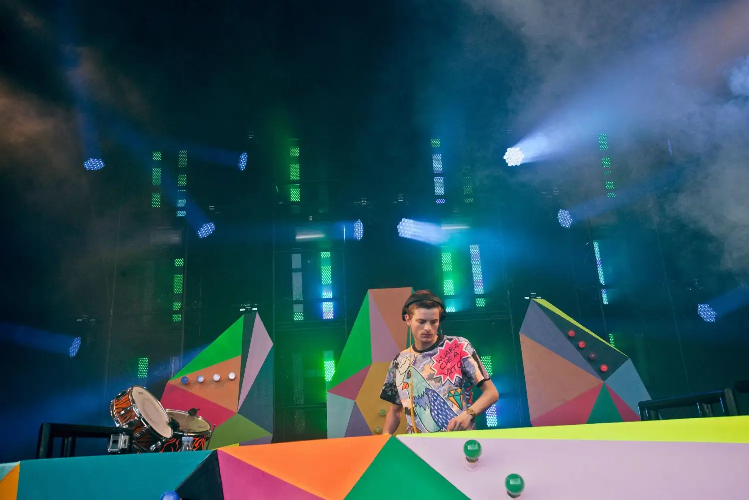 Live performance with light, stage production and spatial sound experience.